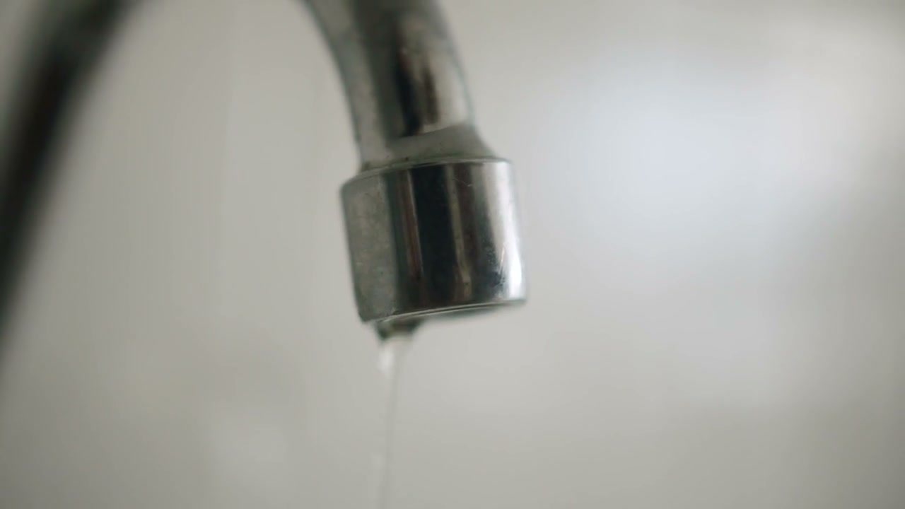 Eco Home - Energy-Saving Habits That Cut Bills
