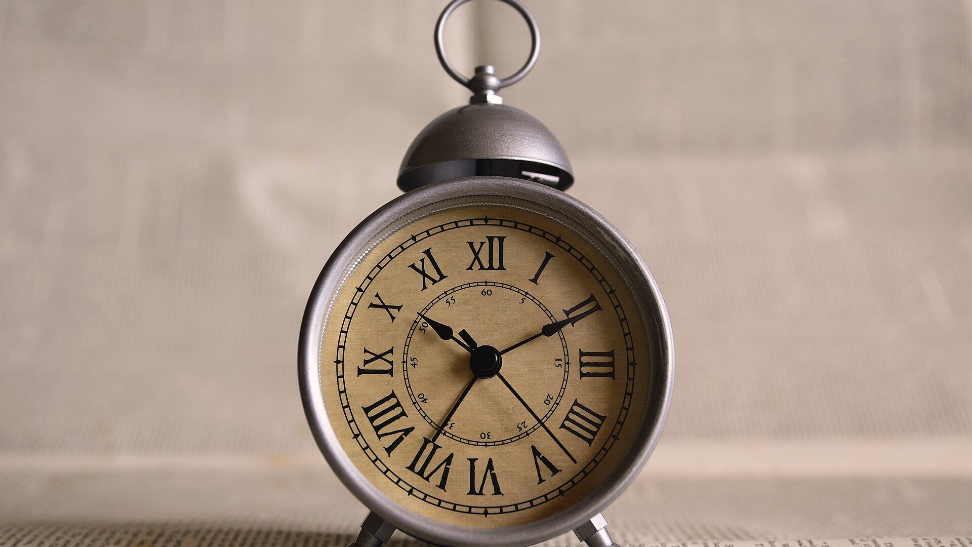 Working Across Time Zones - Collaboration in Global Teams